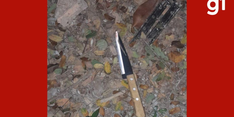 Homem esfaqueado por suposta companheira de 15 anos morre em Cuiabá